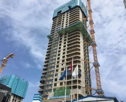 爬架葫蘆在現(xiàn)代建設(shè)中的重要性